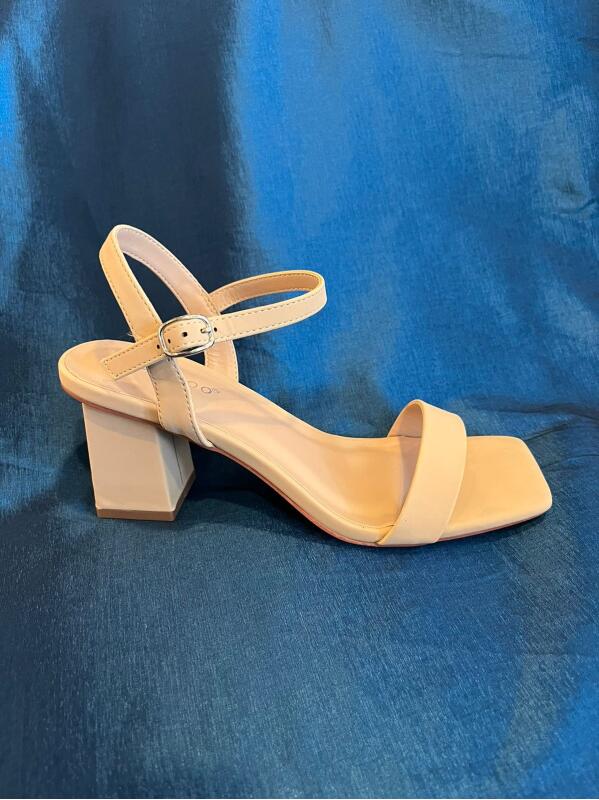 Sandalia color Piel