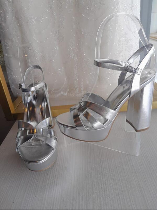 Sandalia color Plata
